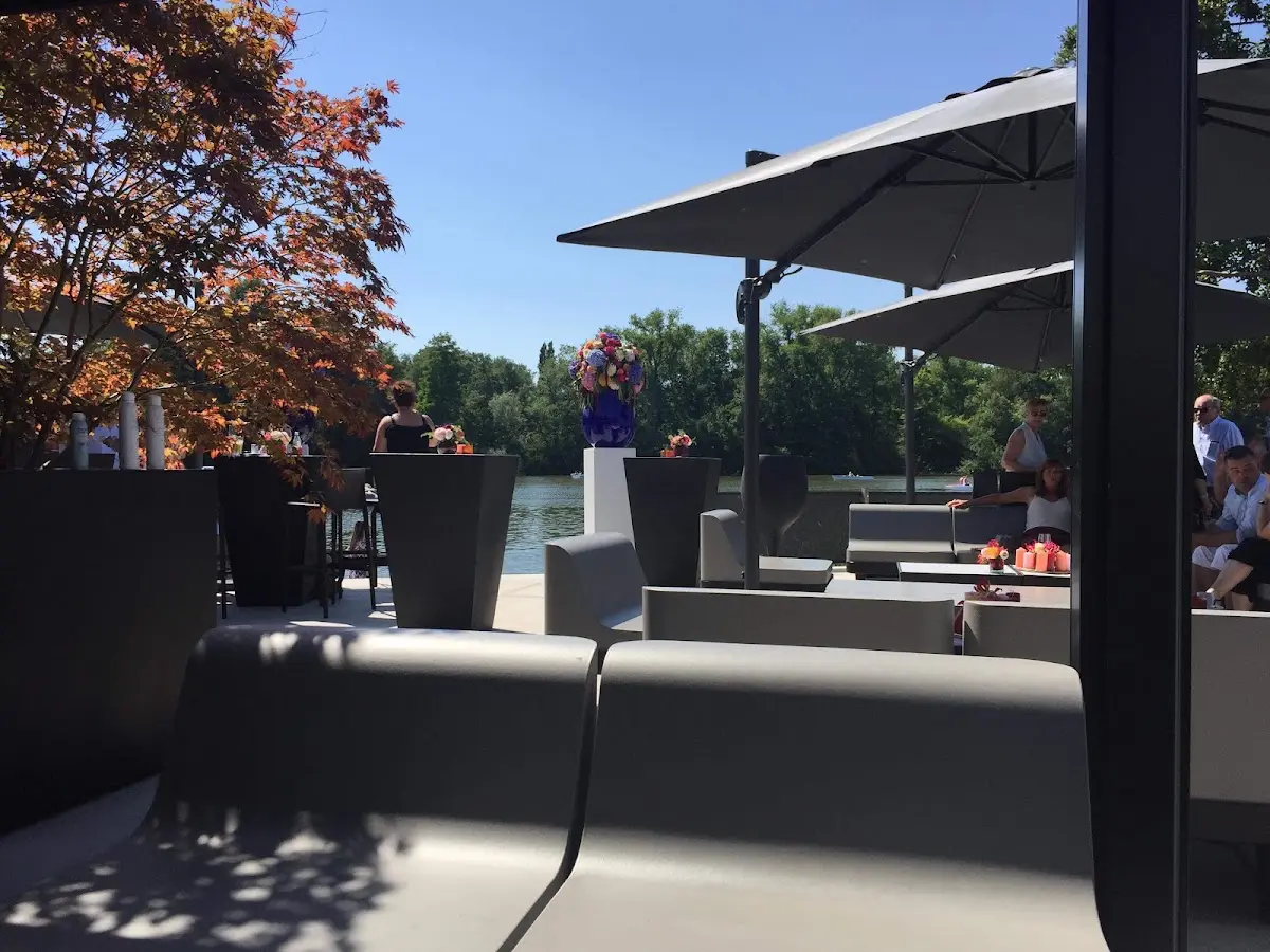 Amuzen, restaurant à Berlare