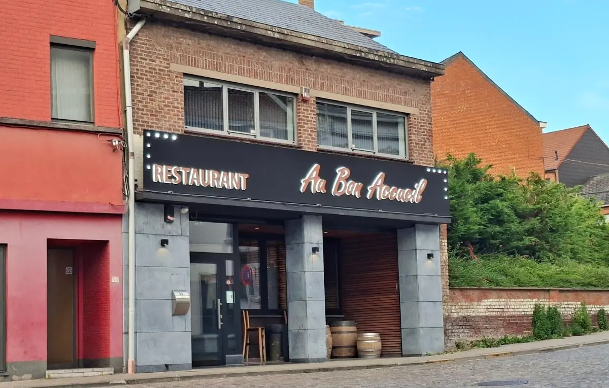 Plats de Au Bon Accueil / Domina Toni