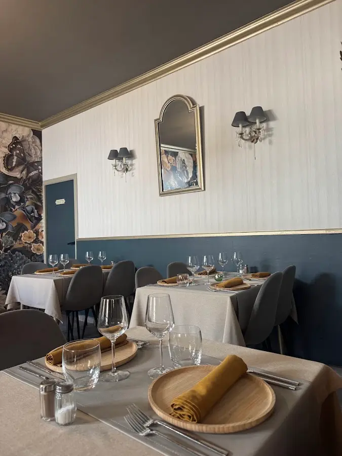 Au Vieux Chene, restaurant à Couvin