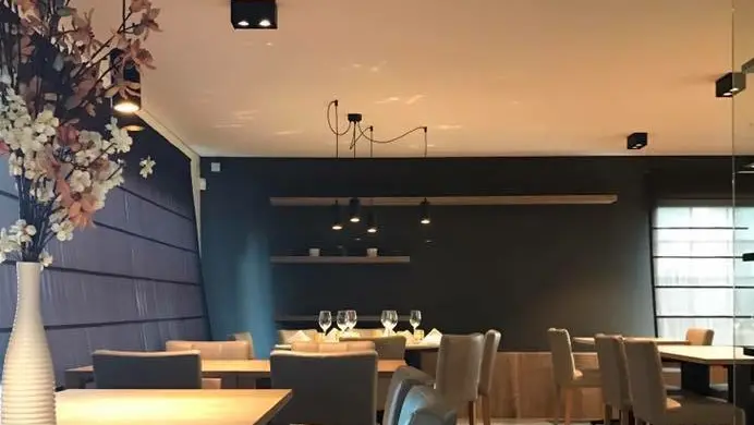 Plats de Bistro Nian