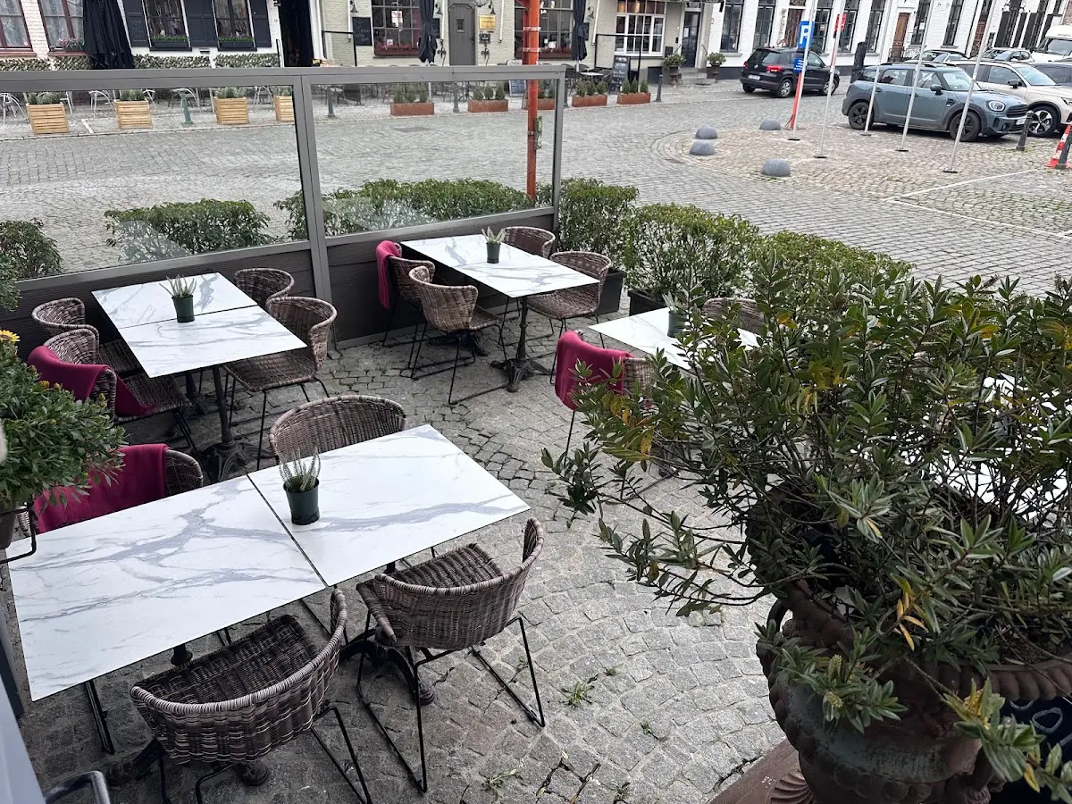 Brasserie De Spieghel, restaurant à Damme